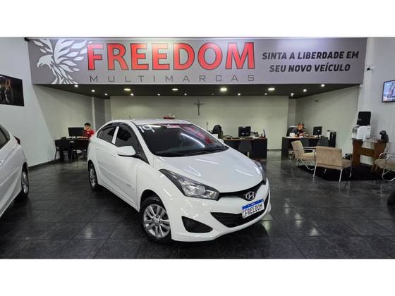 HYUNDAI HB20S 1.0 COMFORT PLUS 12V FLEX 4P MANUAL